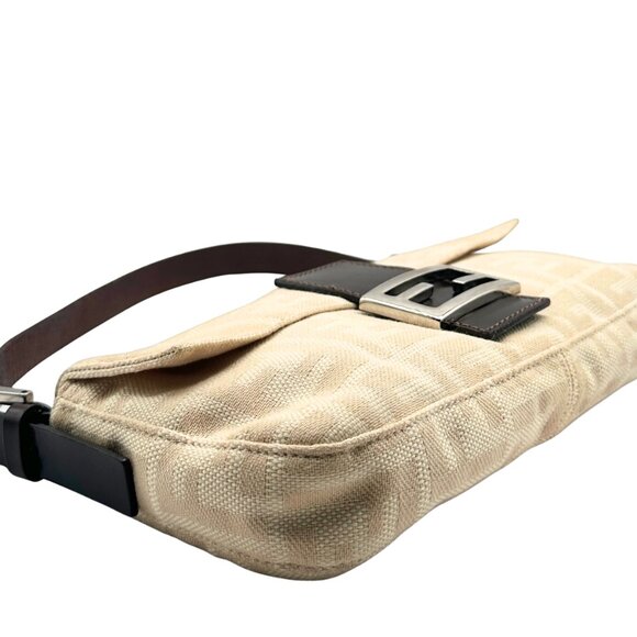 Fendi Vintage Cream Zucca Baguette - Picture 3 of 9